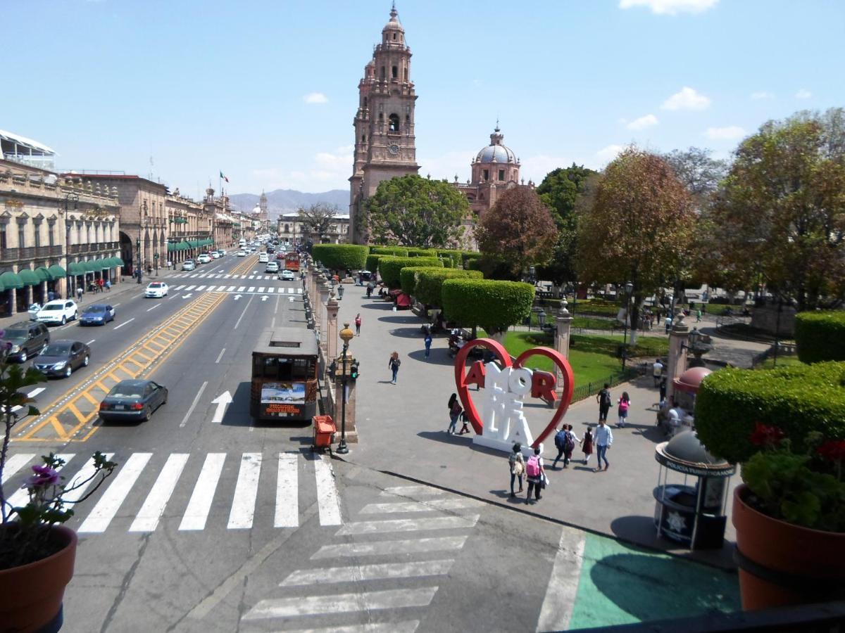 Virrey De Mendoza Hotel Morelia Buitenkant foto