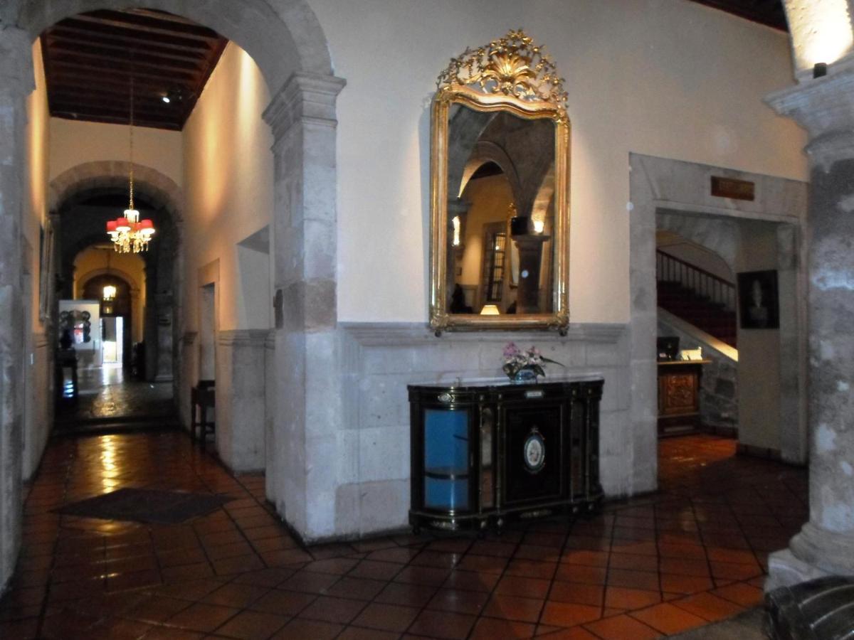 Virrey De Mendoza Hotel Morelia Buitenkant foto