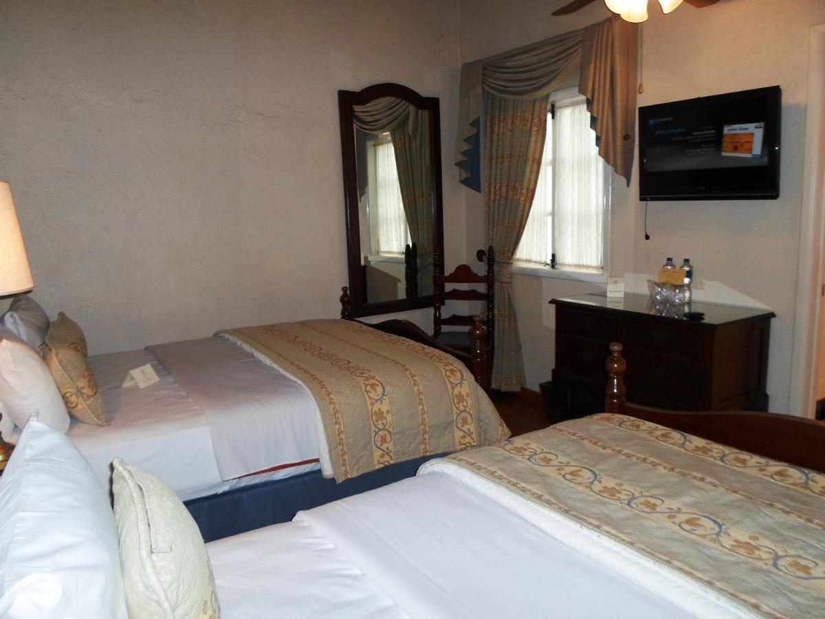 Virrey De Mendoza Hotel Morelia Kamer foto