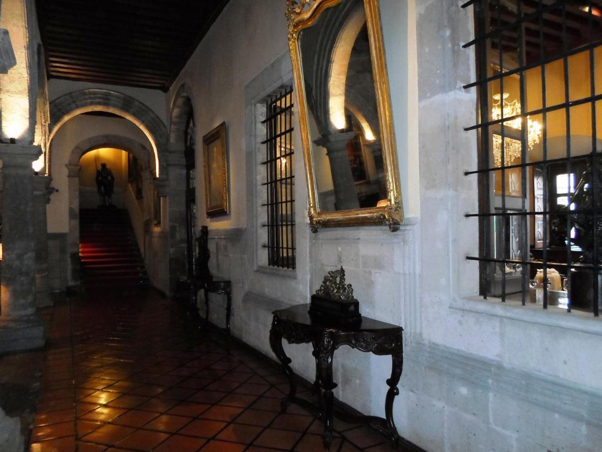 Virrey De Mendoza Hotel Morelia Buitenkant foto