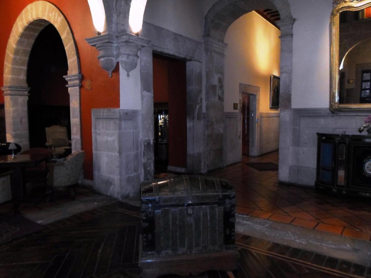 Virrey De Mendoza Hotel Morelia Buitenkant foto