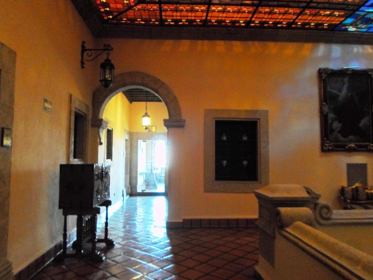 Virrey De Mendoza Hotel Morelia Buitenkant foto