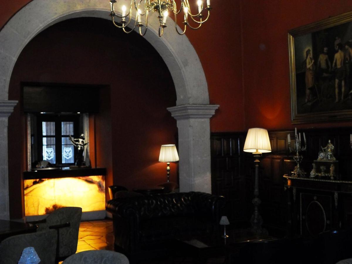 Virrey De Mendoza Hotel Morelia Buitenkant foto
